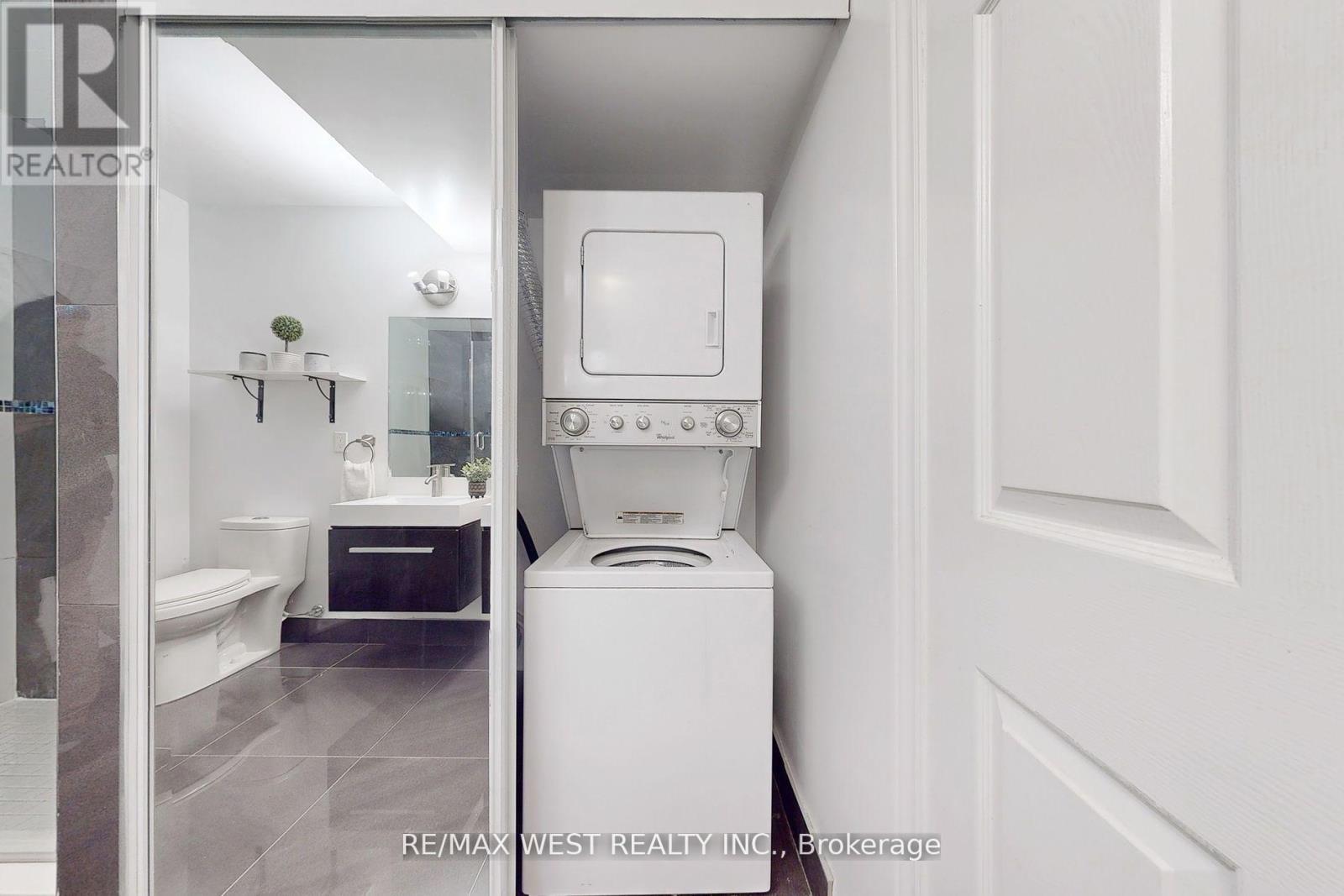 A - 536 College Street, Toronto, Ontario  M6G 1A6 - Photo 16 - C12607930