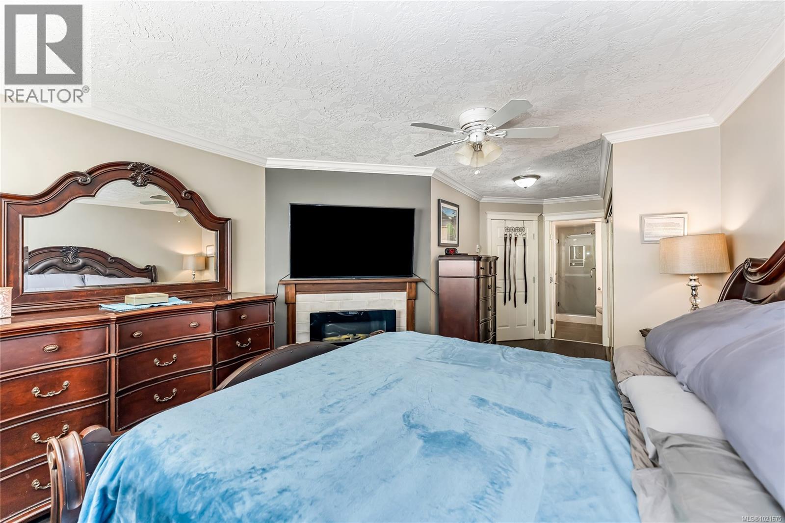 102 40 Gorge Rd W, Saanich, British Columbia V9A 1L8 - Photo 16 - 1021675