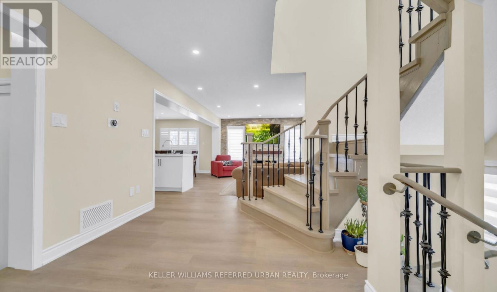 14 Andover Drive, Woolwich, Ontario  N0B 1M0 - Photo 2 - X12403123