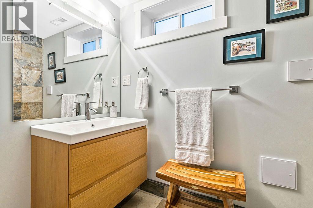 269 Windermere Road Sw, Calgary, Alberta  T3C 3L2 - Photo 39 - A2274197