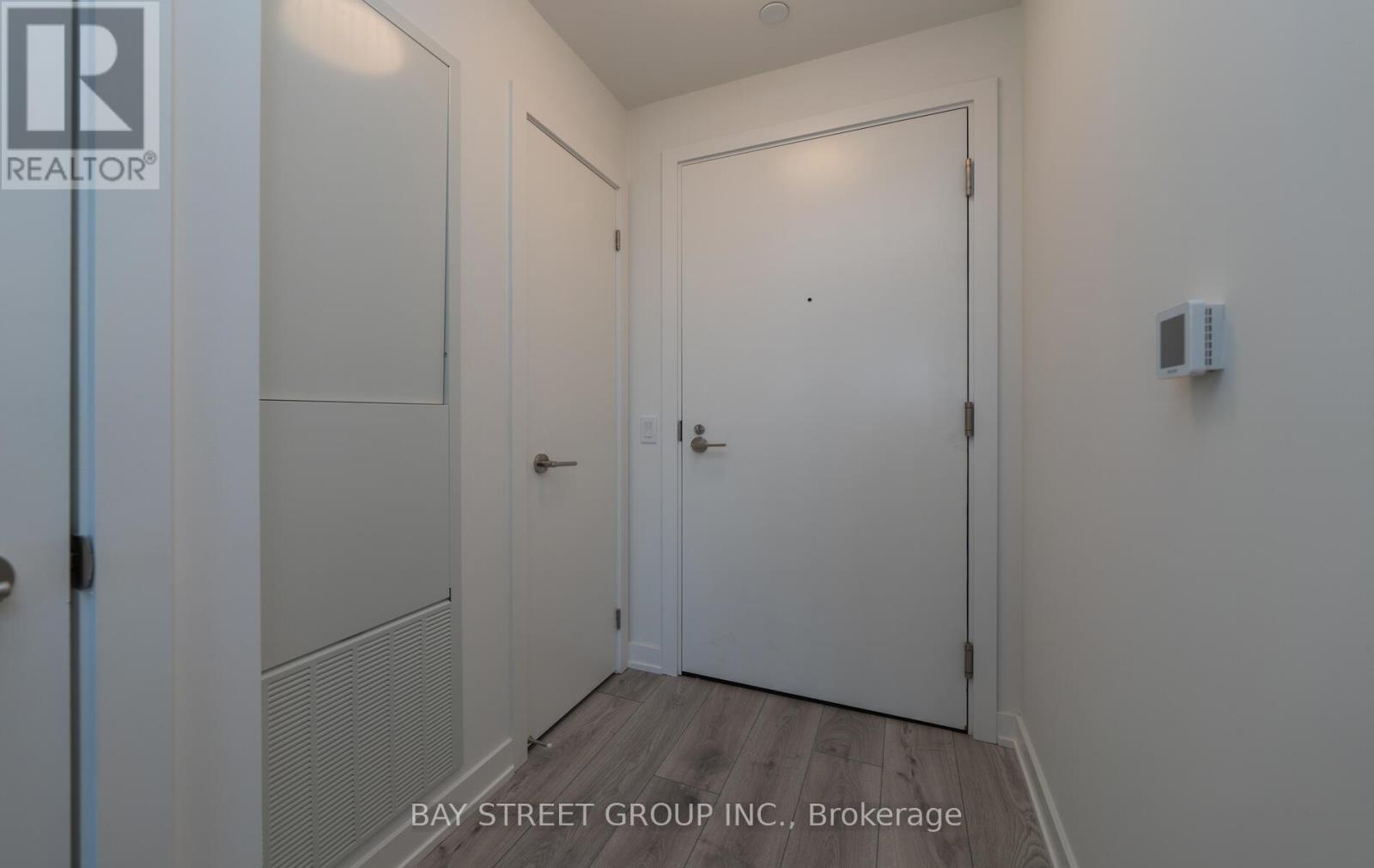 1811 - 110 Broadway Avenue, Toronto, Ontario M4P 1V7 - Photo 5 - C12607936