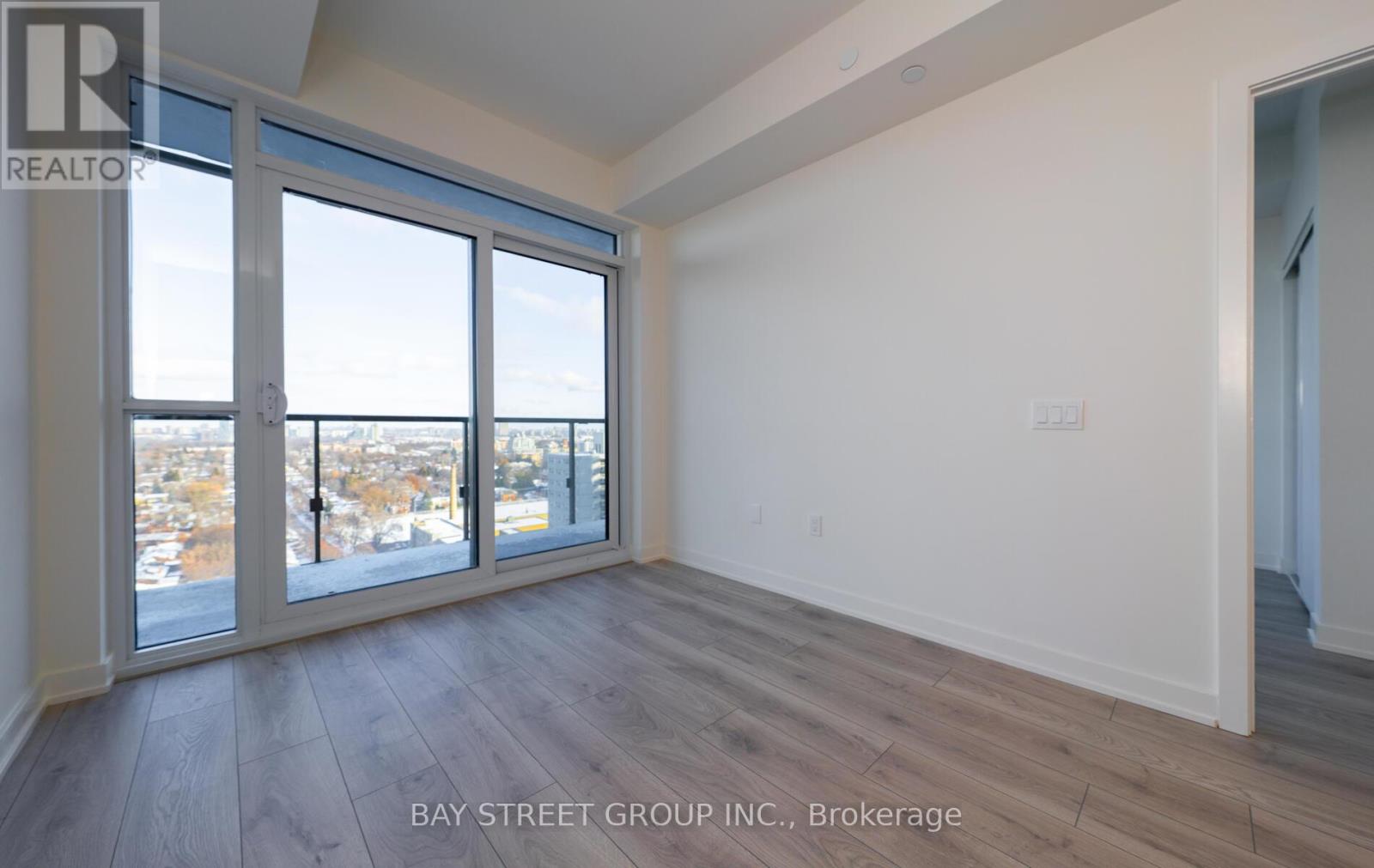 1811 - 110 Broadway Avenue, Toronto, Ontario M4P 1V7 - Photo 8 - C12607936