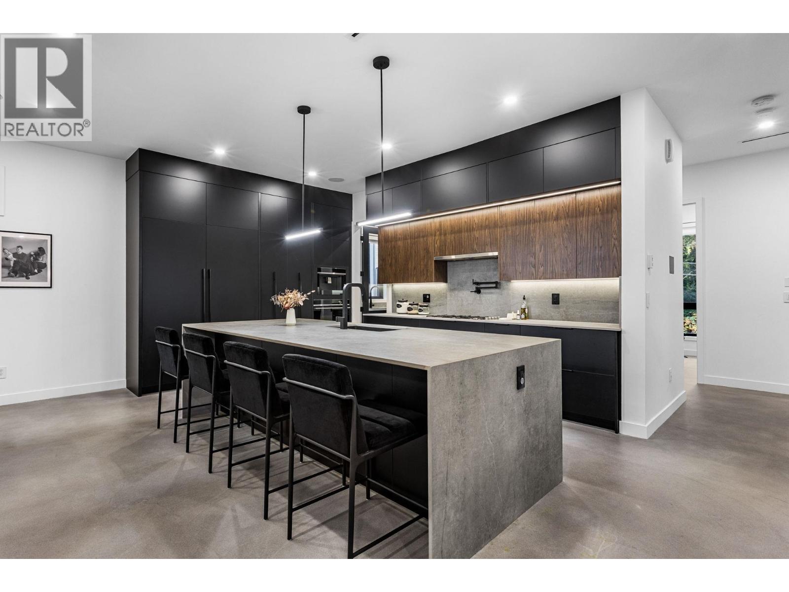 990 Seaforth Way, Port Moody, British Columbia  V3H 1P3 - Photo 7 - R3072617