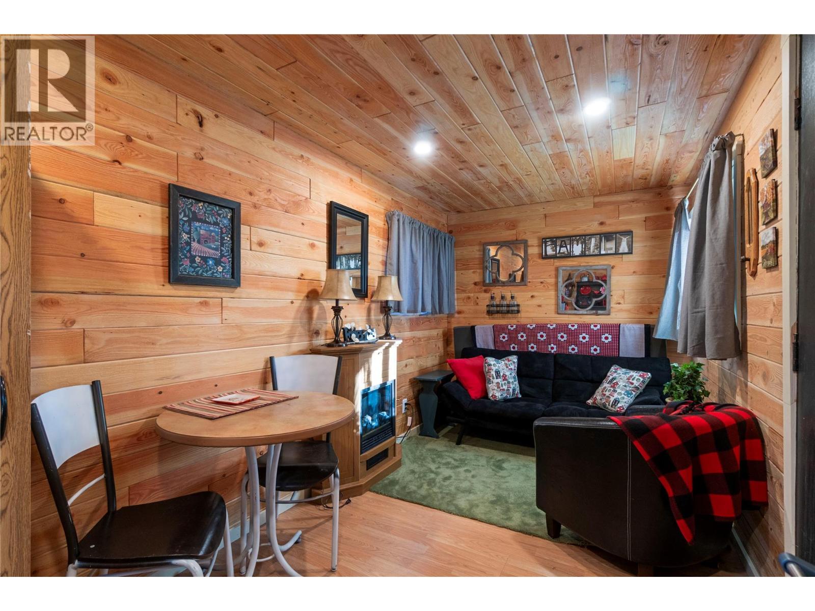 4690 44 Avenue Nw, Salmon Arm, British Columbia  V1E 3A7 - Photo 57 - 10370499