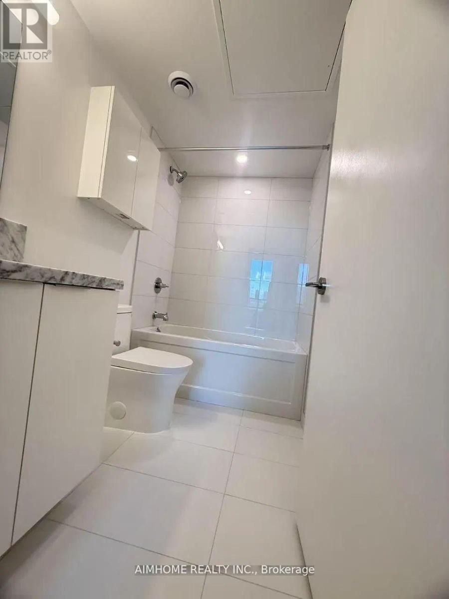 3903 - 238 Simcoe Street, Toronto, Ontario M5T 3B9 - Photo 14 - C12607950