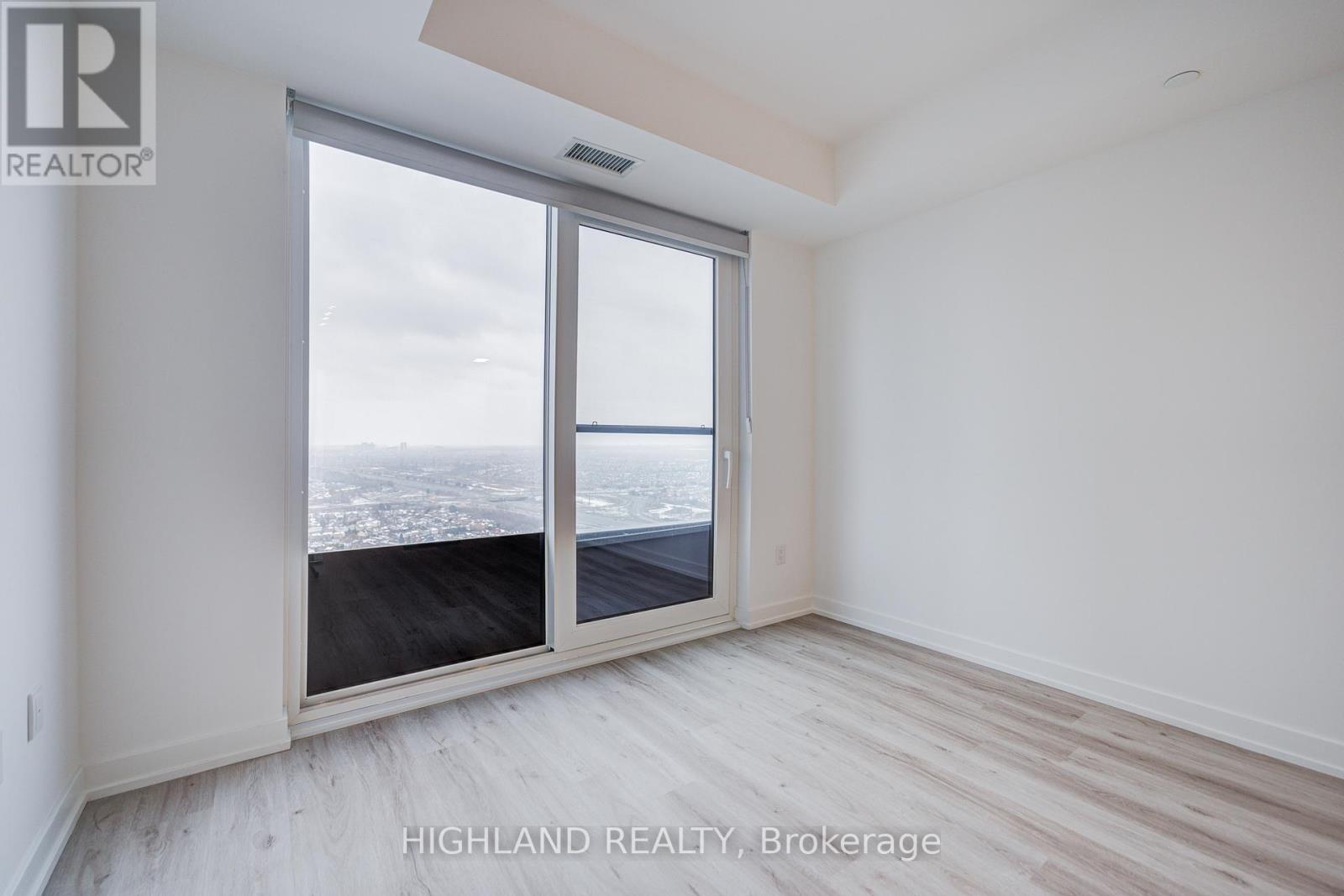 3109 - 395 Square One Drive, Mississauga, Ontario  L5B 0P6 - Photo 14 - W12606846