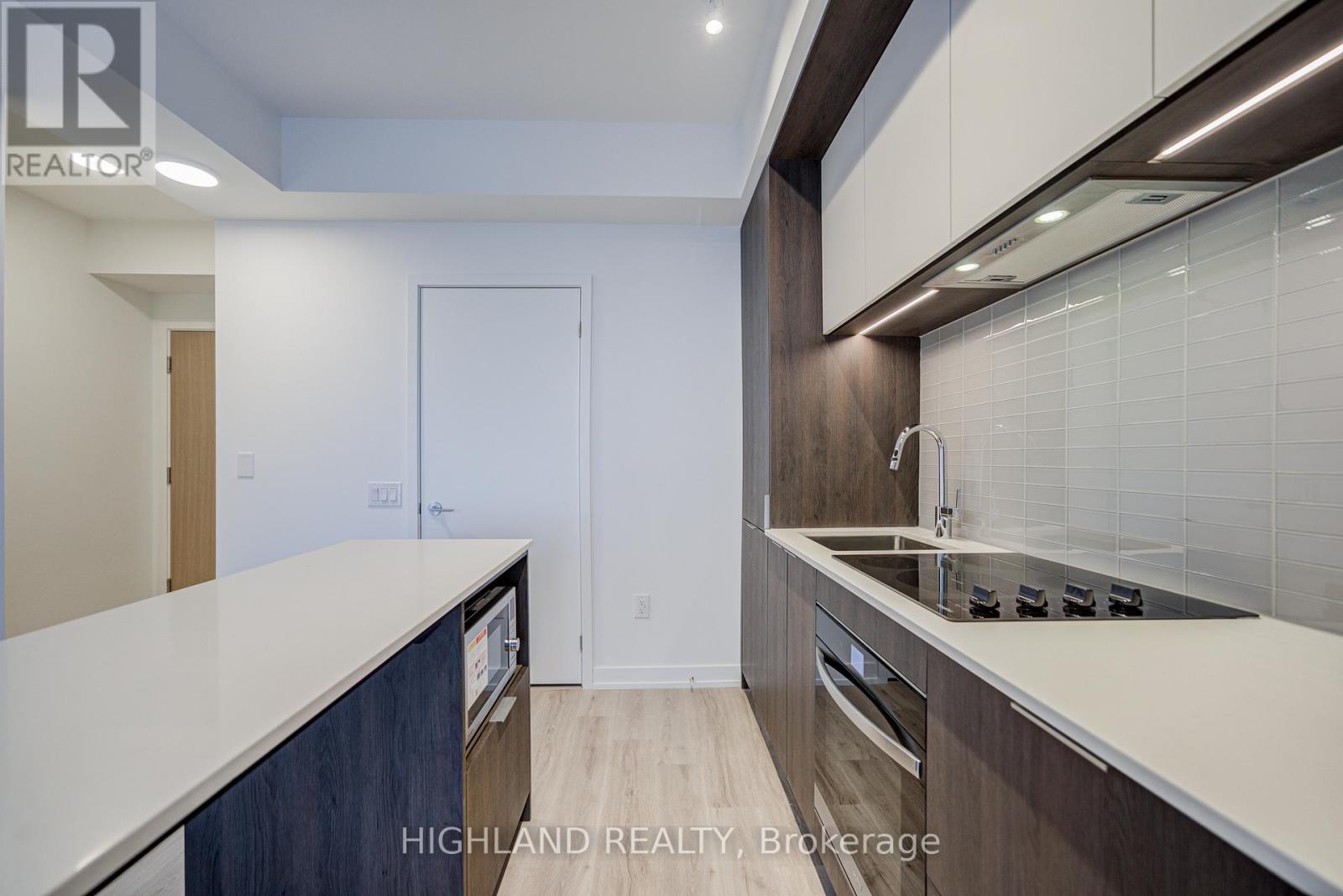 3109 - 395 Square One Drive, Mississauga, Ontario  L5B 0P6 - Photo 12 - W12606846