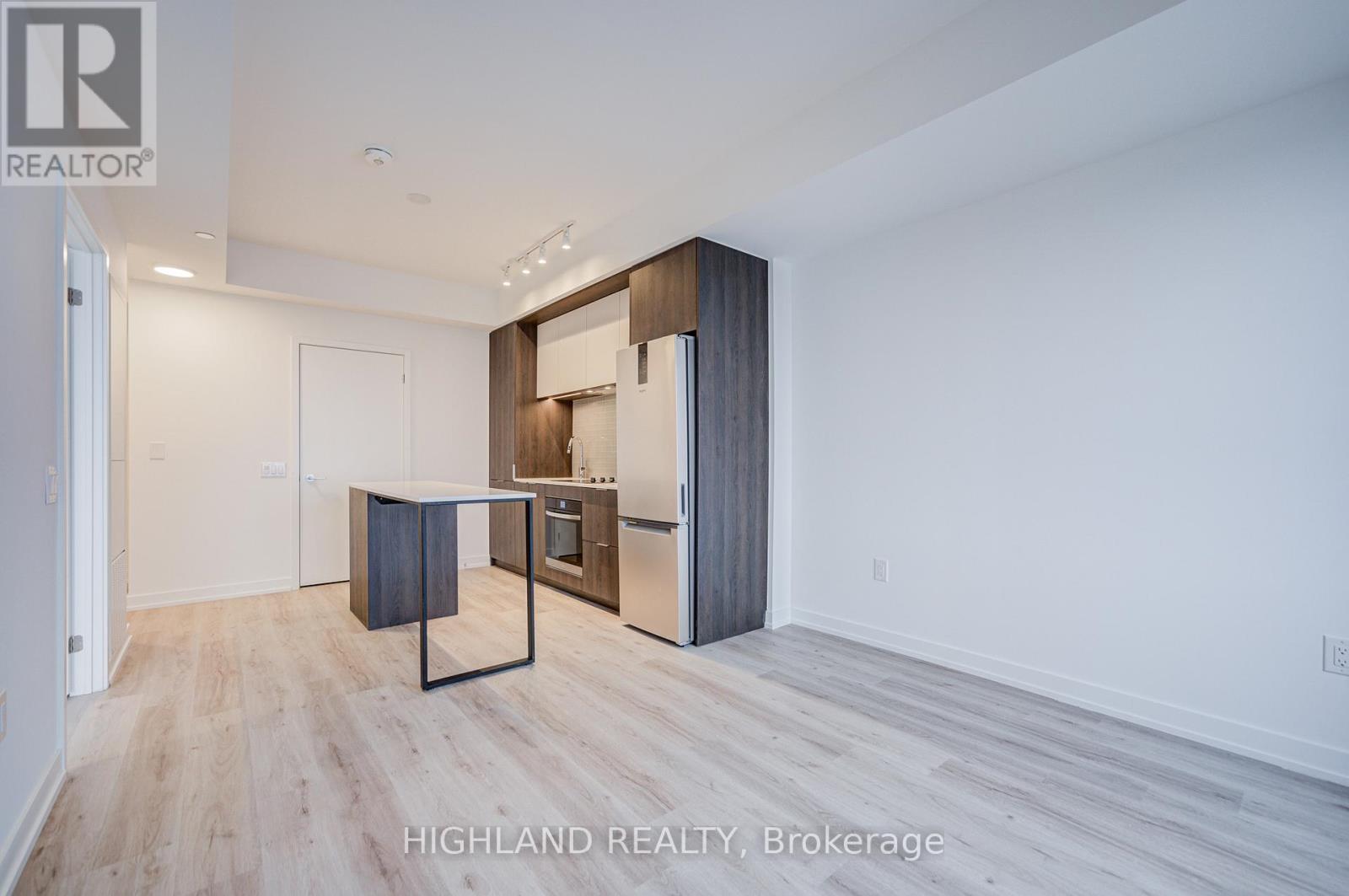 3109 - 395 Square One Drive, Mississauga, Ontario  L5B 0P6 - Photo 16 - W12606846