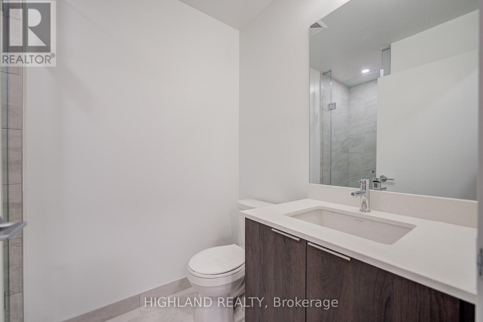3109 - 395 Square One Drive, Mississauga, Ontario  L5B 0P6 - Photo 4 - W12606846