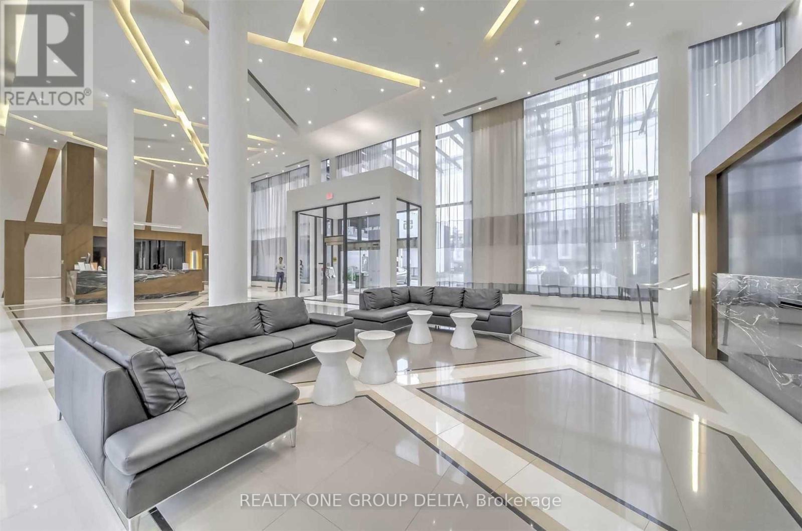 2304 - 55 Eglinton Avenue W, Mississauga, Ontario L5R 0E4 - Photo 9 - W12607954