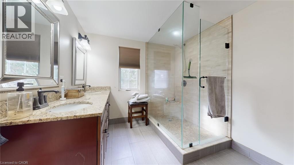 16 Mollison Court, Guelph, Ontario  N1C 1A7 - Photo 20 - 40782032