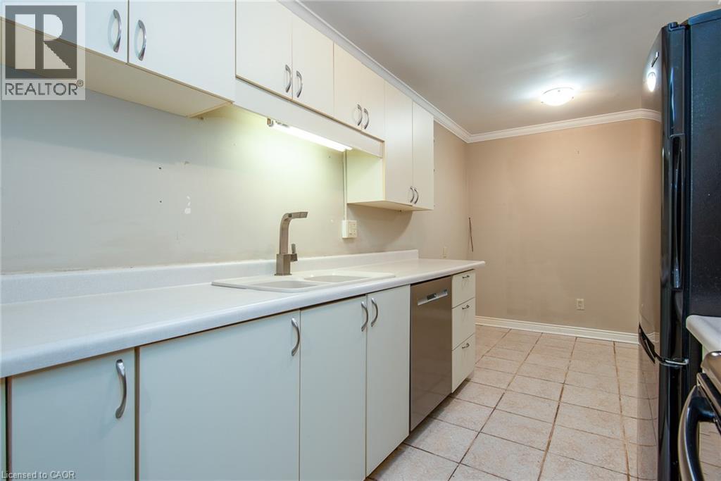 219 Deveron Crescent, London, Ontario N5Z 4J7 - Photo 19 - 40785592