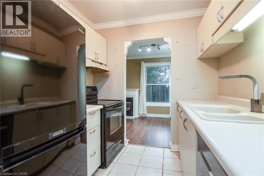 219 Deveron Crescent, London, Ontario N5Z 4J7 - Photo 23 - 40785592