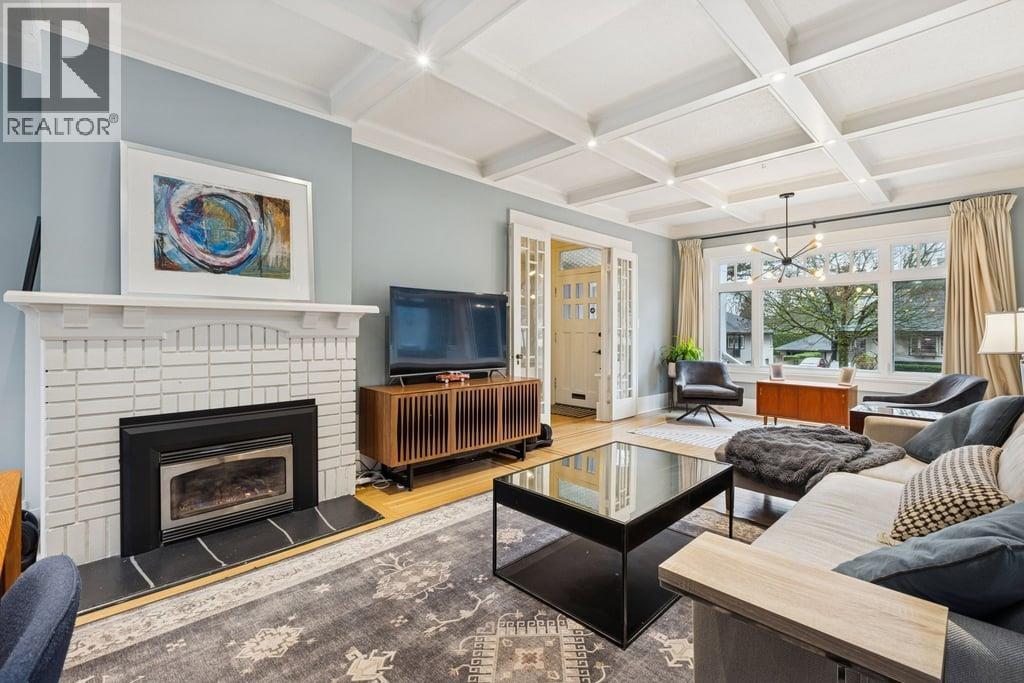 2075 W 48th Avenue, Vancouver, British Columbia  V6M 2P4 - Photo 6 - R3071021