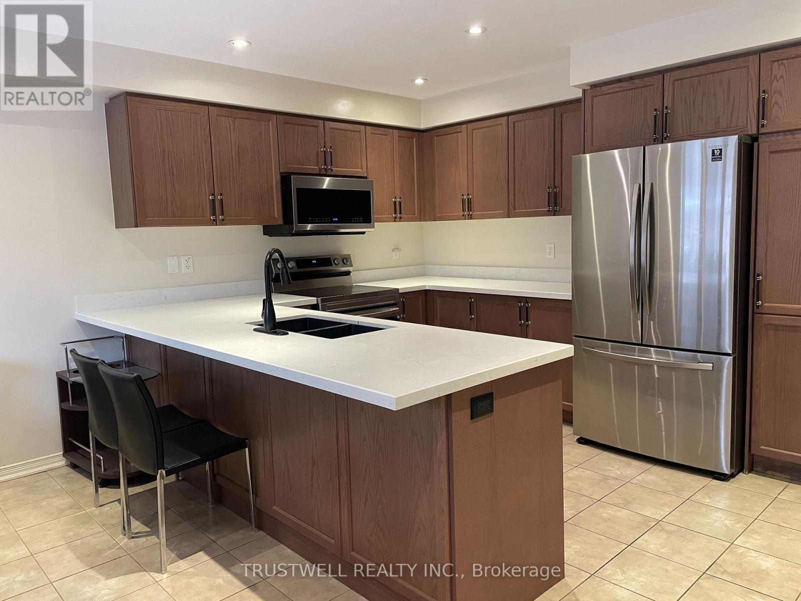 3169 Neyagawa Boulevard, Oakville, Ontario  L6M 0P4 - Photo 10 - W12586940