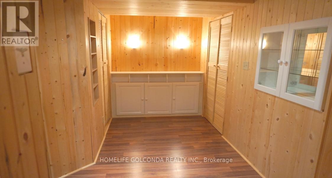 15 Amulet Crescent, Richmond Hill, Ontario  L4S 2S2 - Photo 6 - N12592986