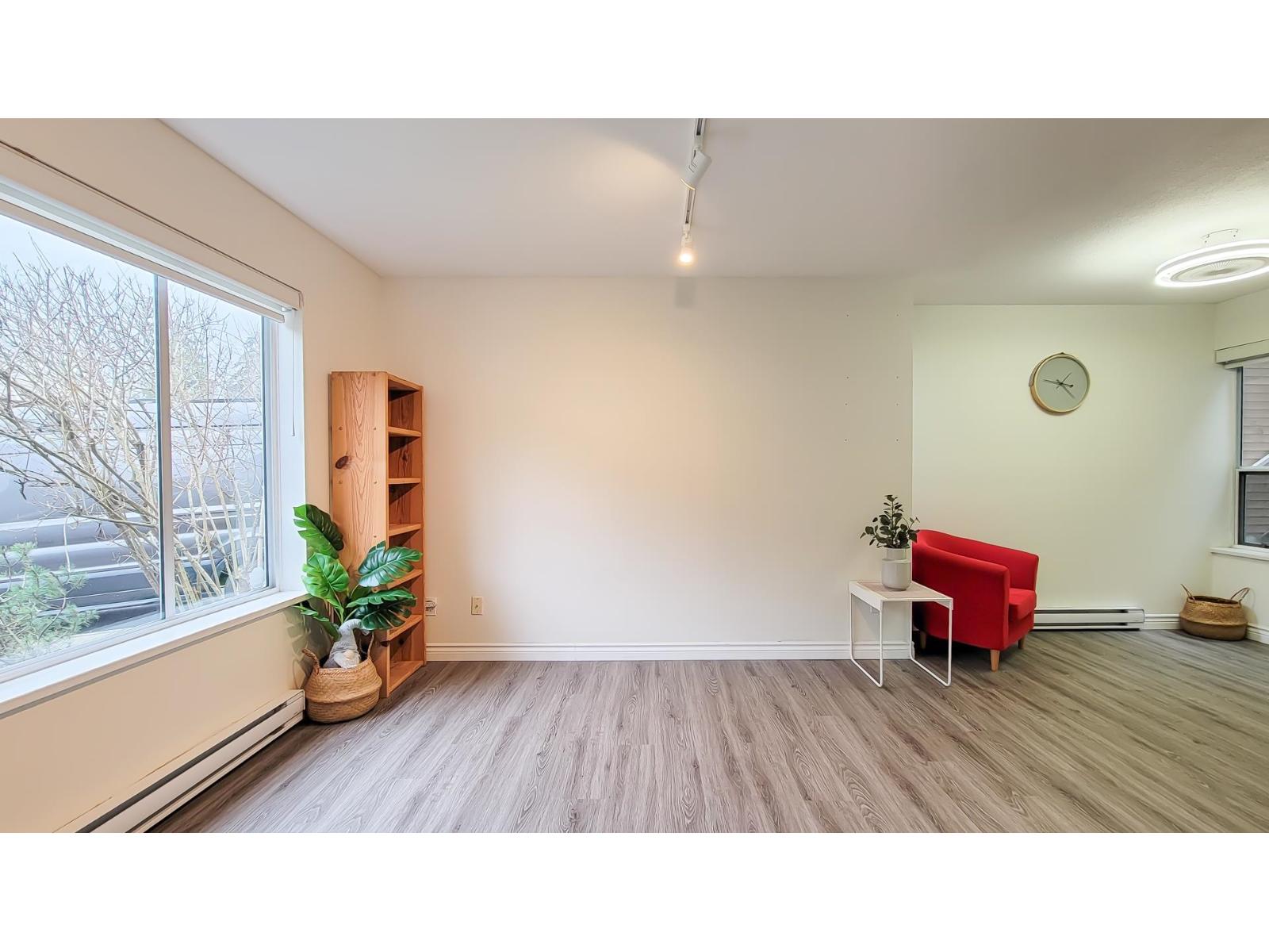 1103 1750 Mckenzie Road, Abbotsford, British Columbia  V2S 7B7 - Photo 3 - R3071885