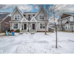 7125 21 AV SW Summerside