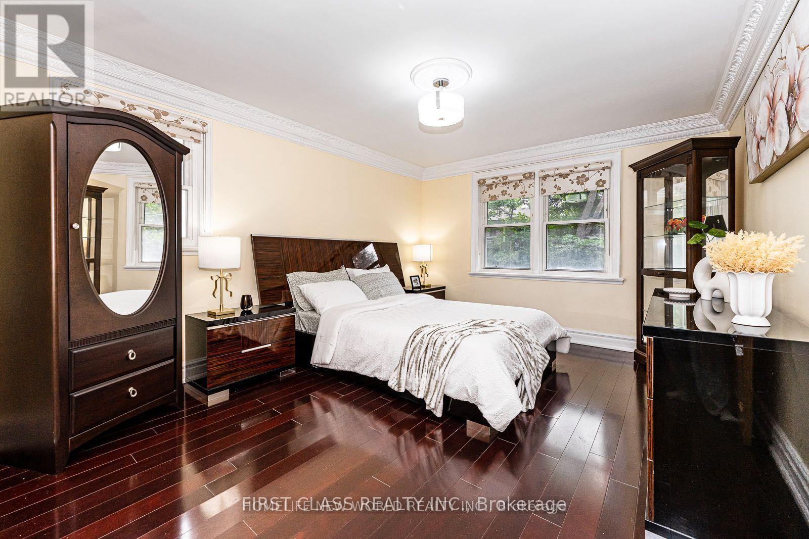 Upper - 81 Hillcrest Avenue, Toronto, Ontario M2N 3N6 - Photo 10 - C12607968