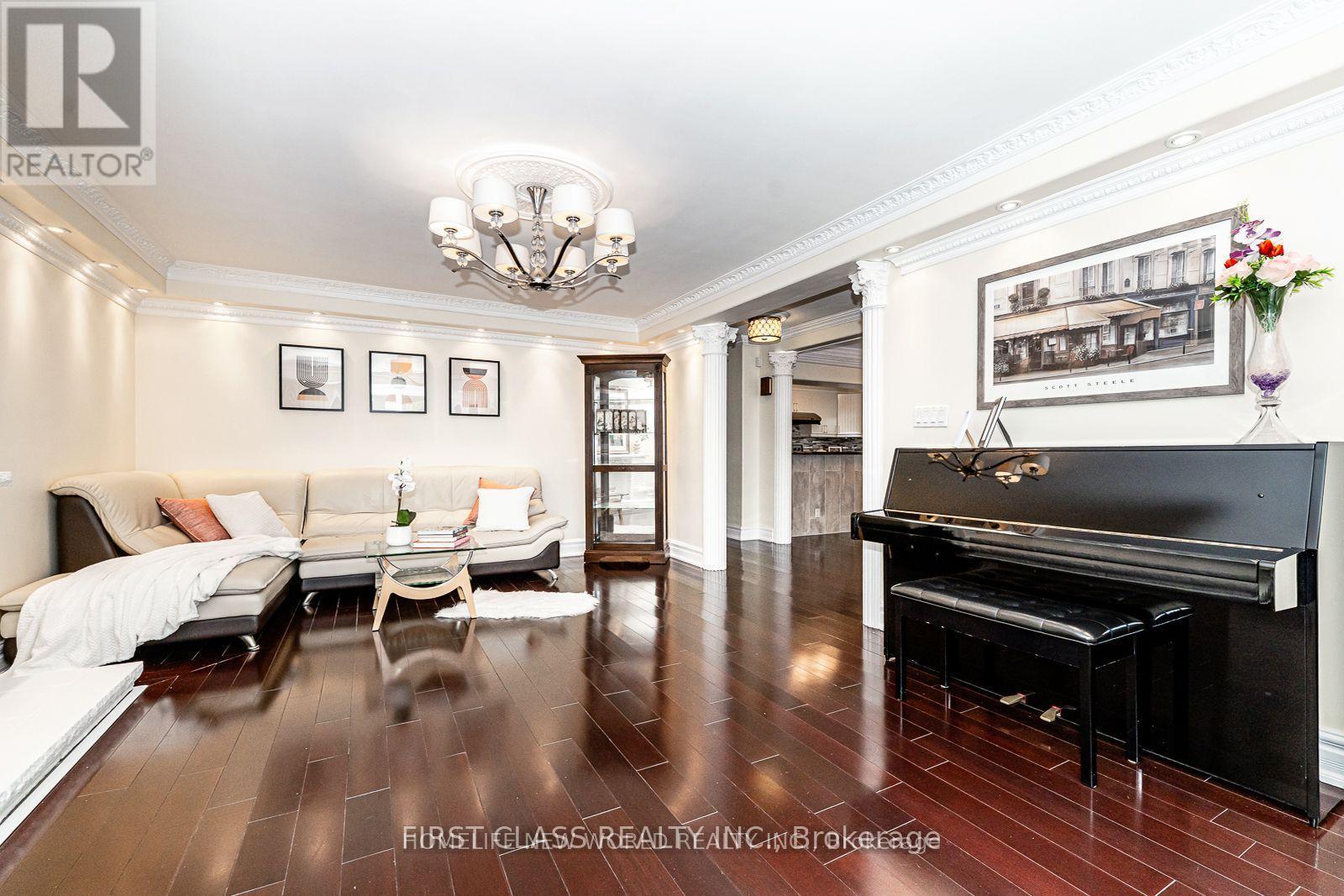 Upper - 81 Hillcrest Avenue, Toronto, Ontario M2N 3N6 - Photo 6 - C12607968