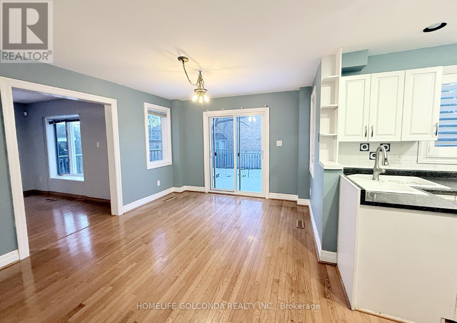 17 Goodwood Drive, Whitby, Ontario  L1N 8K5 - Photo 8 - E12607974