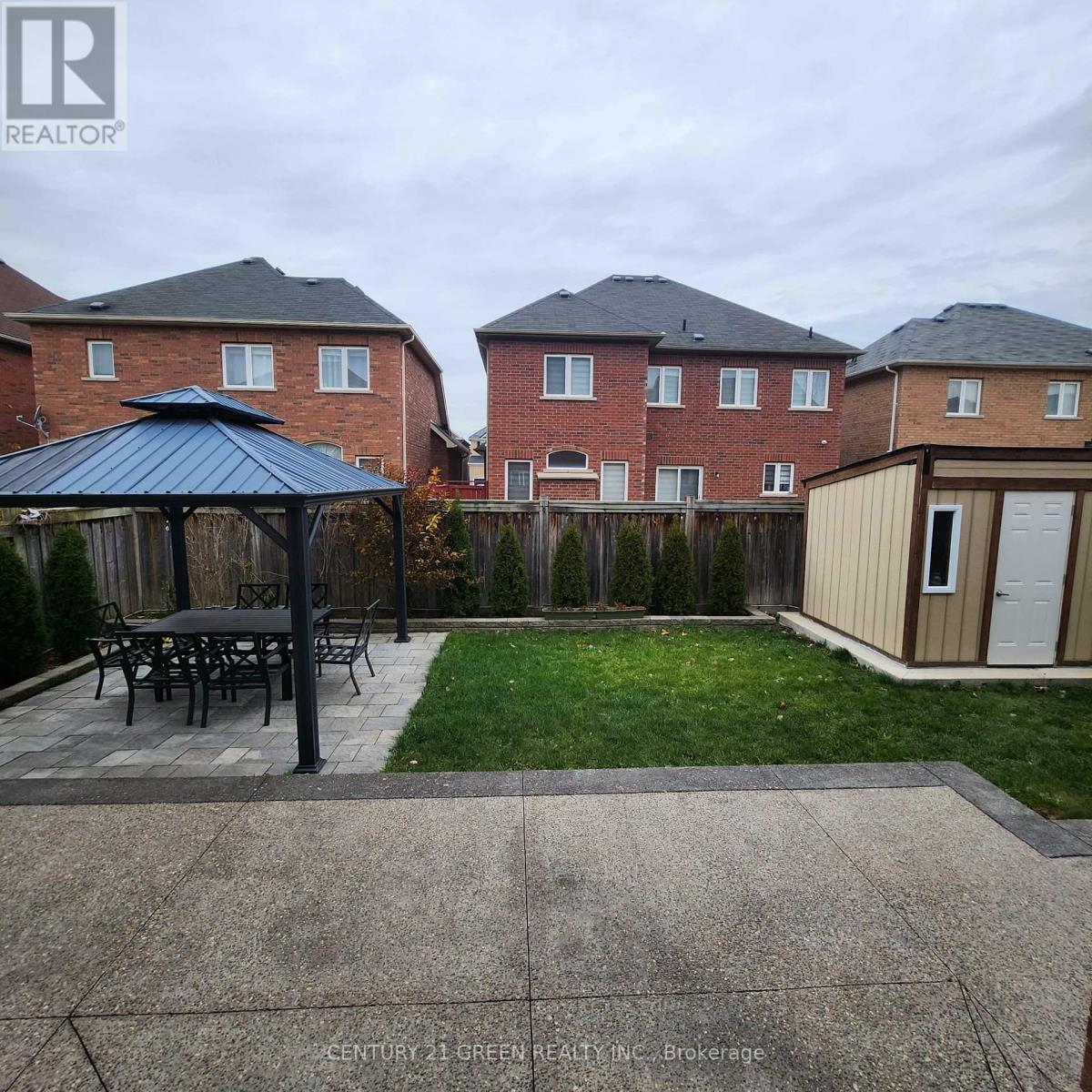 11 Game Creek Crescent, Brampton, Ontario  L7A 0J2 - Photo 5 - W12607984
