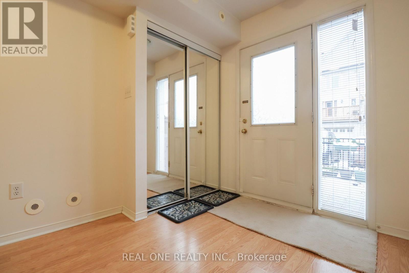 195 - 4975 Southampton Drive, Mississauga, Ontario L5M 7P9 - Photo 4 - W12607994