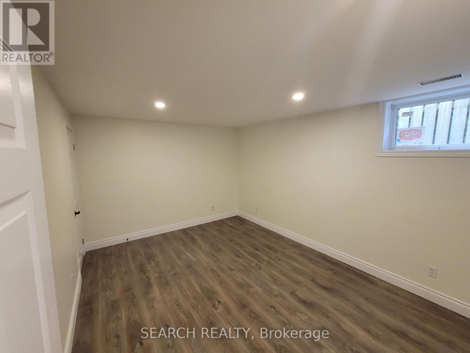 2 - 75 Edwina Court, Hamilton, Ontario L8V 4M2 - Photo 12 - X12607966