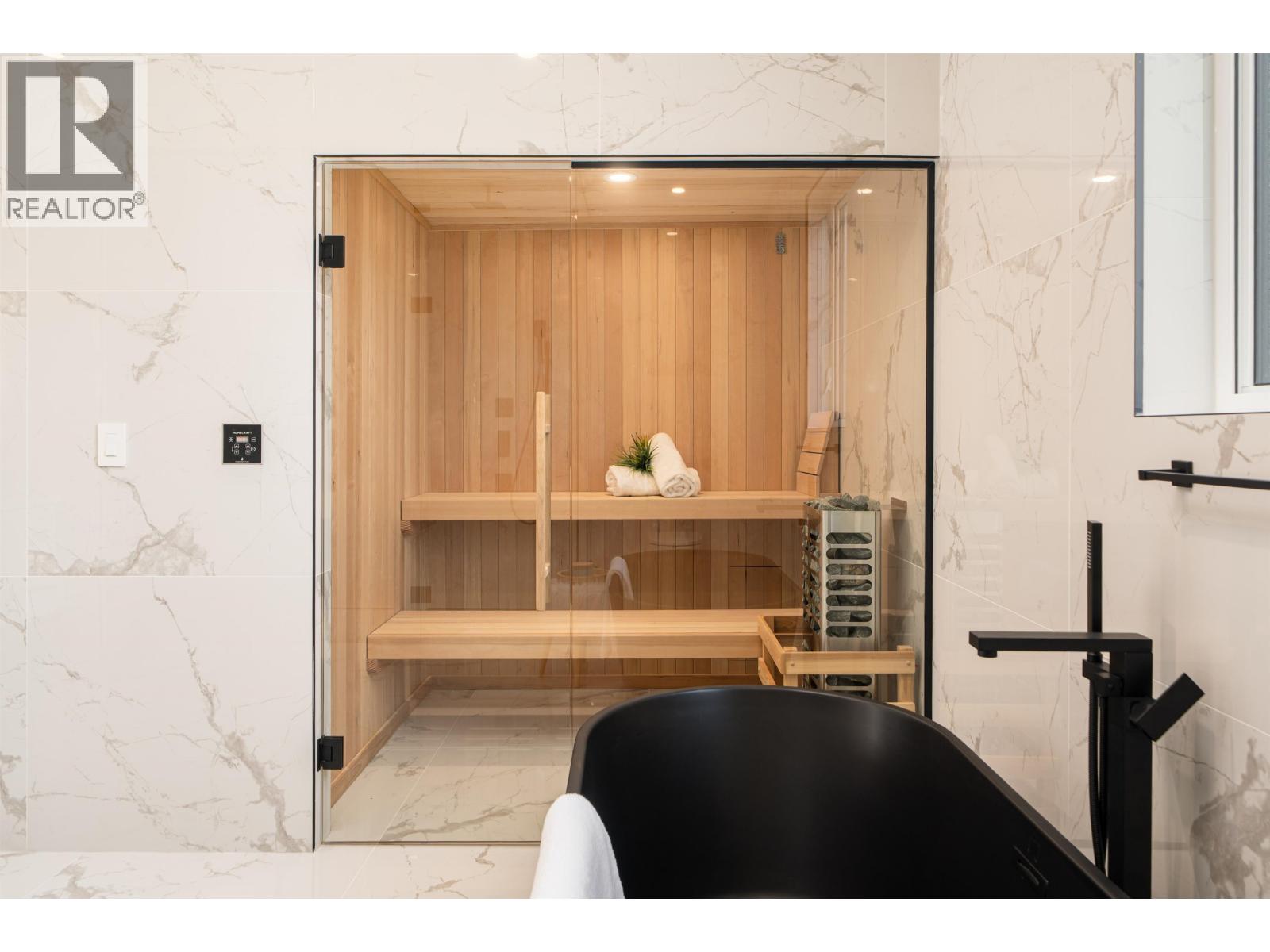 8151 Lundy Road, Richmond, British Columbia  V6Y 2H4 - Photo 22 - R3071239