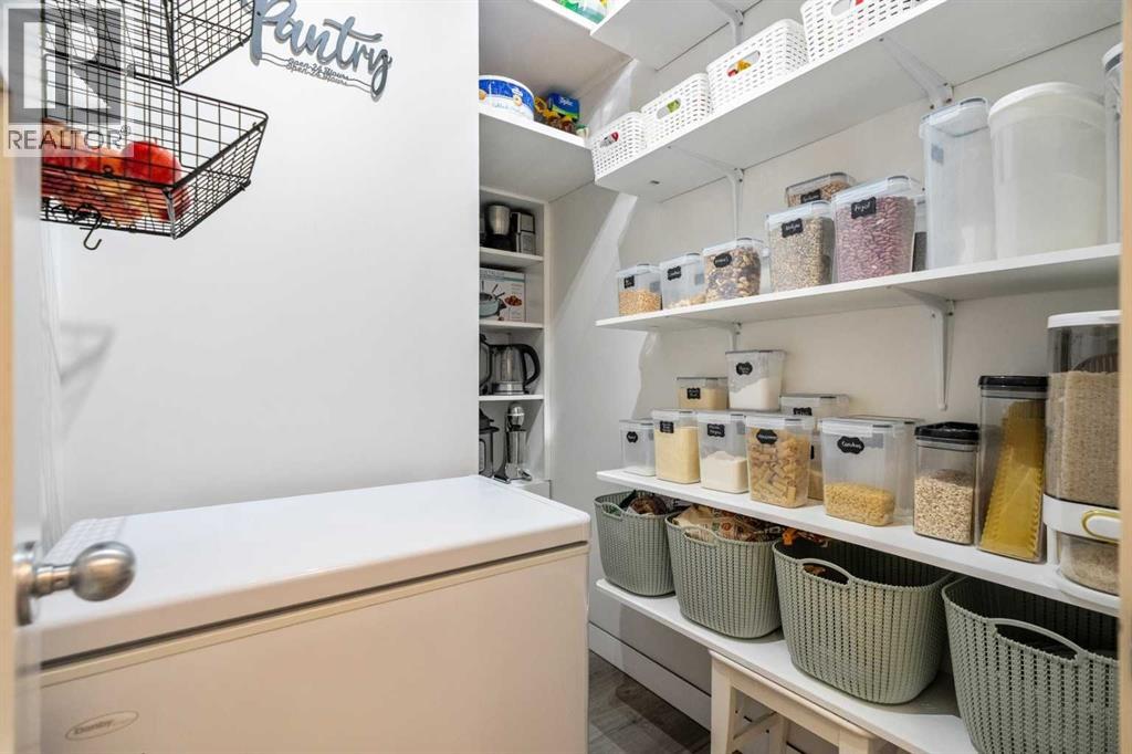 808 Coopers Square Sw, Airdrie, Alberta  T4B 0G6 - Photo 16 - A2269584