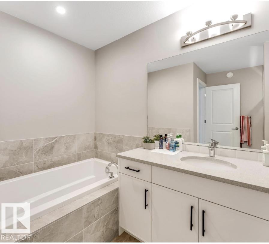 9474 Pear Cres Cr Sw, Edmonton, Alberta  T6X 2Z6 - Photo 19 - E4467647