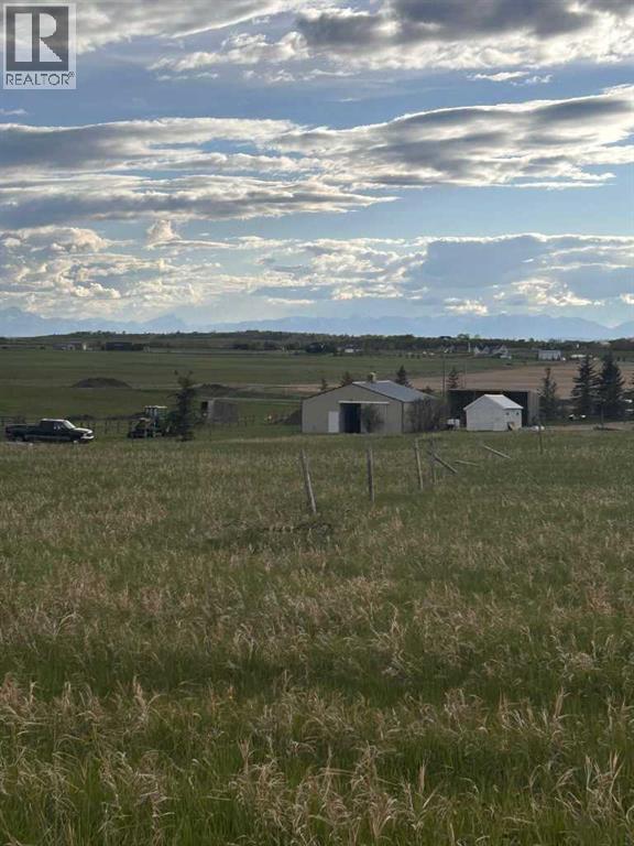 42229 Weedon Trail, Rural Rocky View County, Alberta  T4C 3A2 - Photo 14 - A2270949