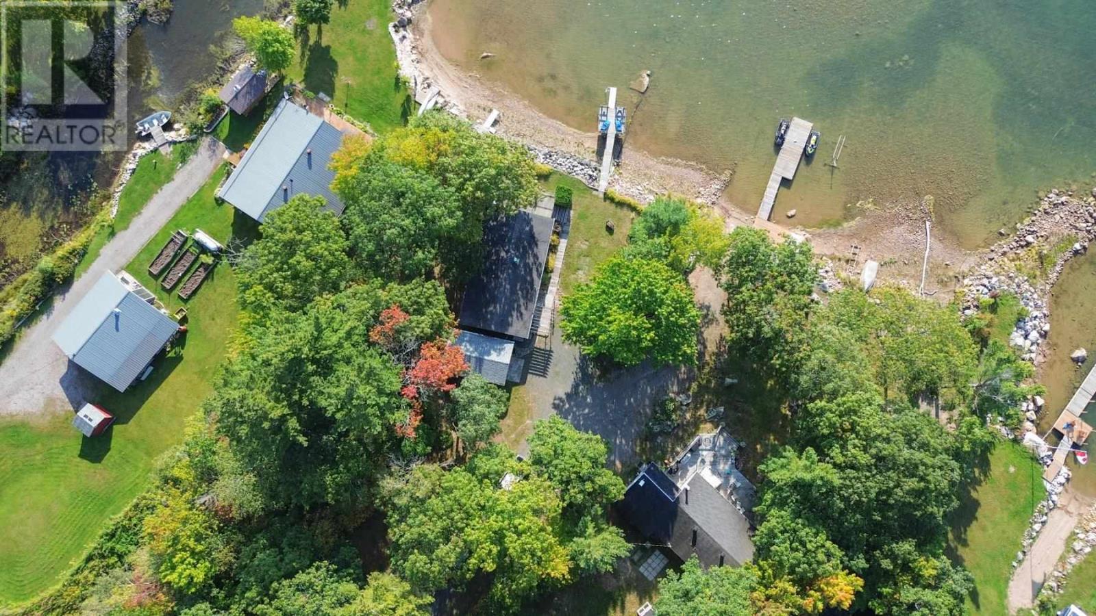 647b Lakeshore Dr, Tarbutt, Ontario P0R 1E0 - Photo 47 - SM252715