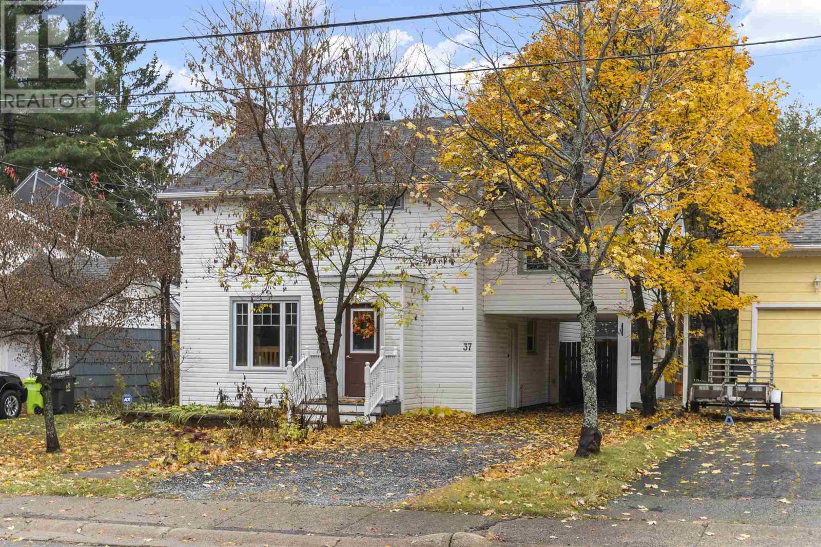 37 Poplar Ave, Sault Ste. Marie, Ontario  P6C 2W6 - Photo 36 - SM253320