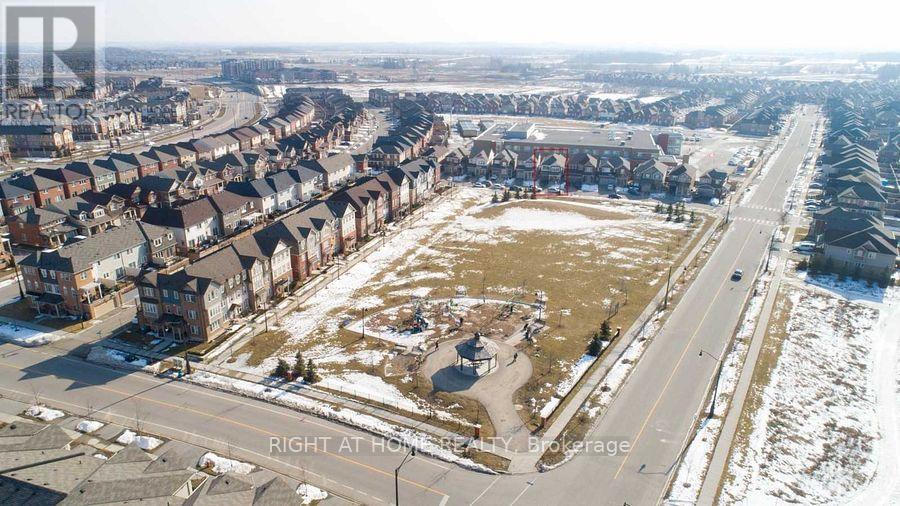 14 Poncelet Road, Brampton, Ontario  L7A 0V5 - Photo 4 - W12451207