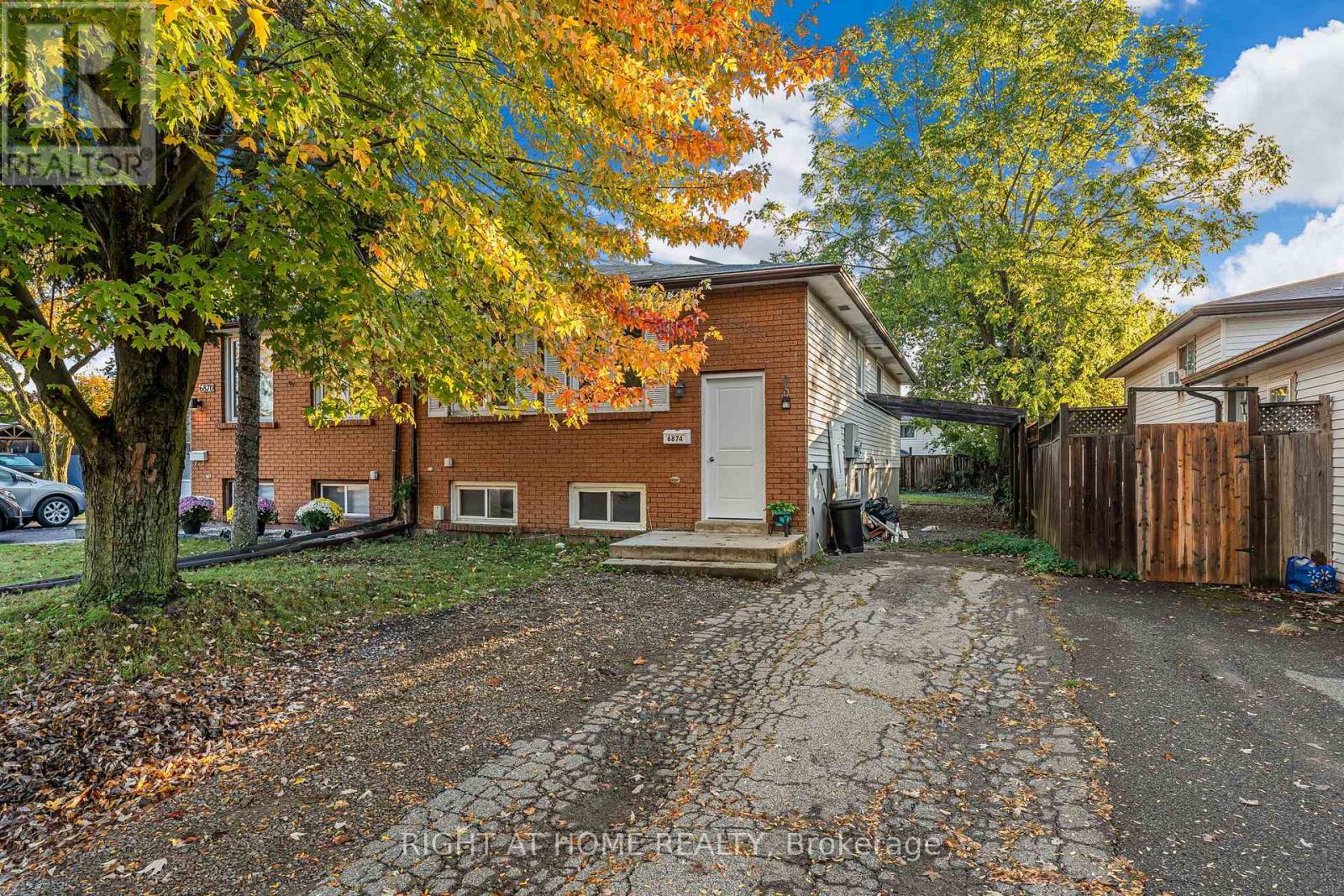 LOWER - 6874 WATERS AVENUE, Niagara Falls, Ontario