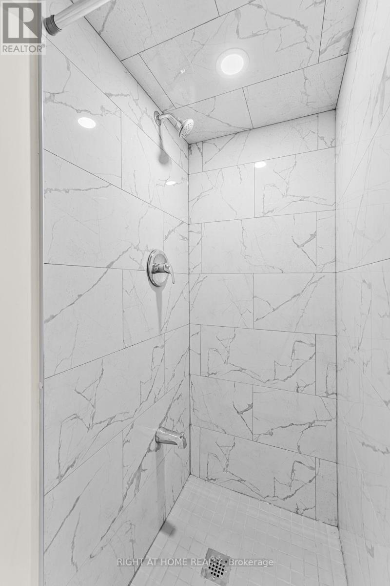 Lower - 6874 Waters Avenue, Niagara Falls, Ontario  L2G 5X3 - Photo 13 - X12458390