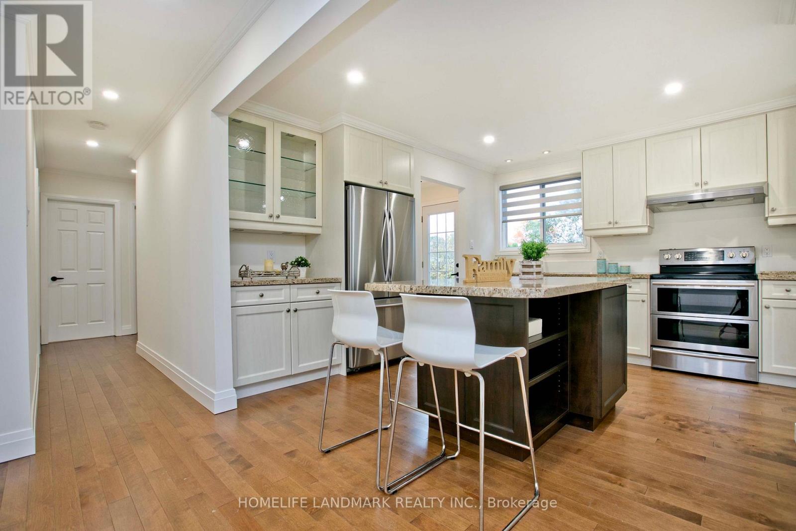 35 Crawford Drive, Ajax, Ontario  L1S 3A9 - Photo 8 - E12480039