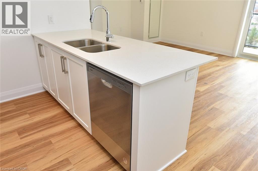 1936 Rymal Road E Unit# 519, Stoney Creek, Ontario  L0R 1P0 - Photo 14 - 40740128