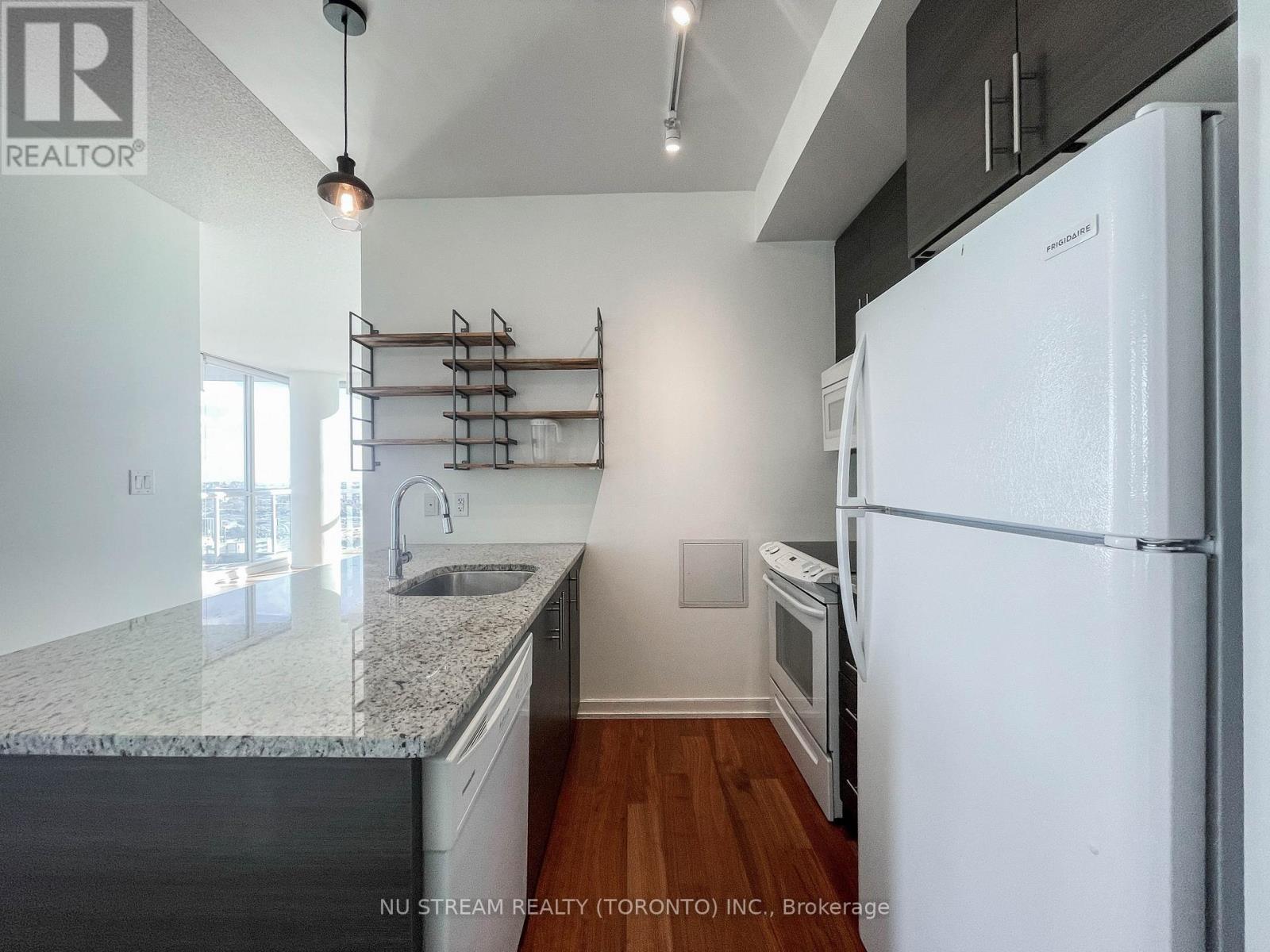 2702 - 70 Forest Manor Road, Toronto (Henry Farm), Ontario  M2J 1M6 - Photo 16 - C12608018