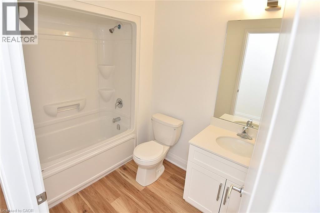 1936 Rymal Road E Unit# 519, Stoney Creek, Ontario  L0R 1P0 - Photo 28 - 40740128