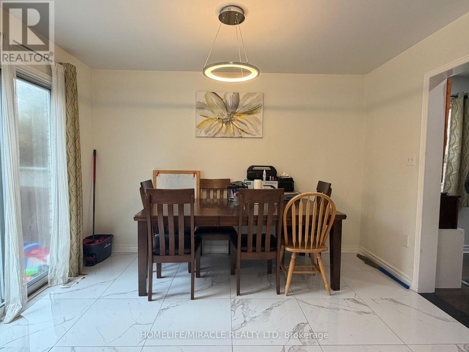 3252 Equestrian Crescent, Mississauga, Ontario  L5M 6S9 - Photo 17 - W12608012