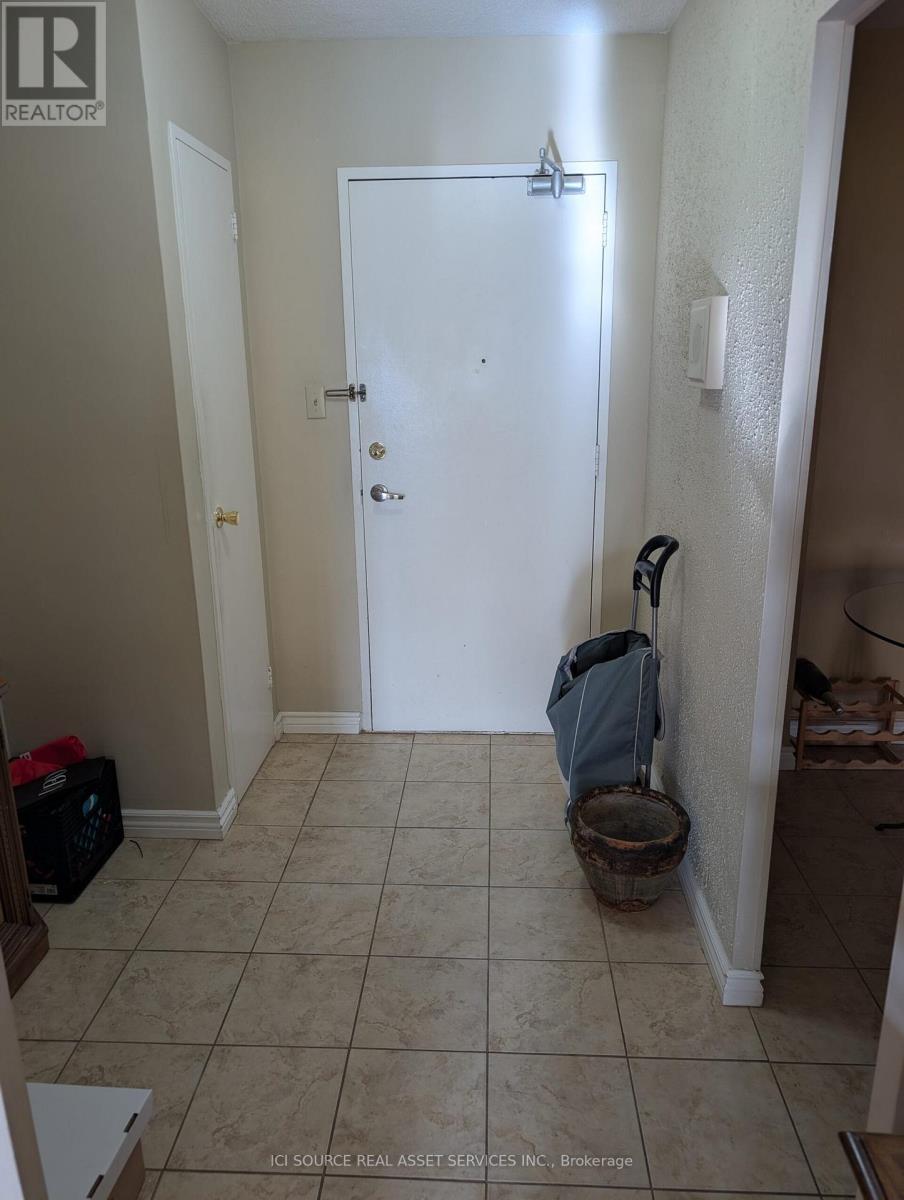 2305 - 85 Emmett Avenue, Toronto, Ontario  M6M 5A2 - Photo 10 - W12608020