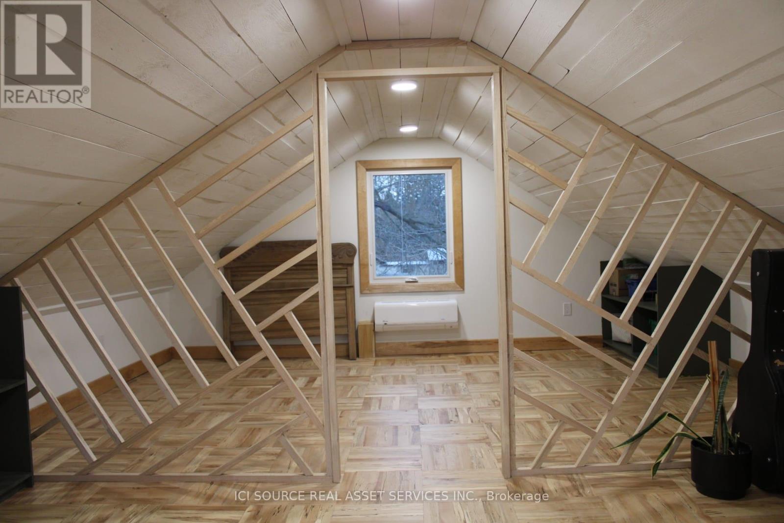 131 Orr Street, Chatsworth, Ontario  N0H 2V0 - Photo 24 - X12608022