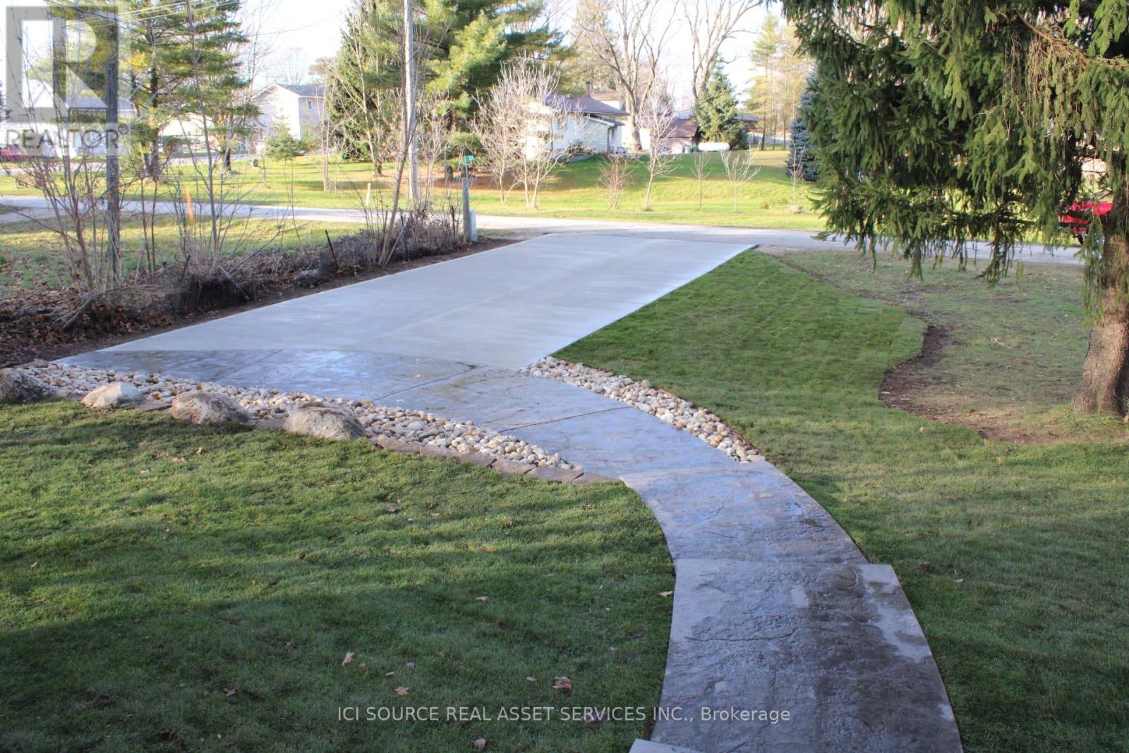 131 Orr Street, Chatsworth, Ontario  N0H 2V0 - Photo 30 - X12608022