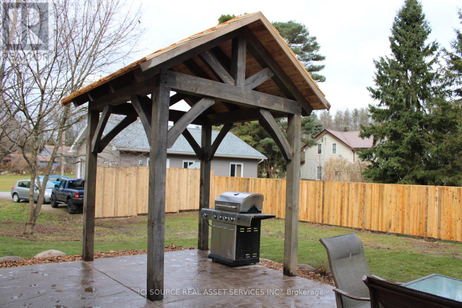 131 Orr Street, Chatsworth, Ontario  N0H 2V0 - Photo 31 - X12608022