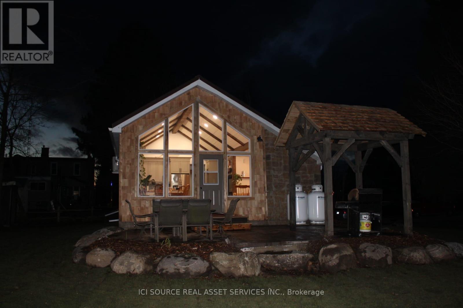 131 Orr Street, Chatsworth, Ontario  N0H 2V0 - Photo 32 - X12608022