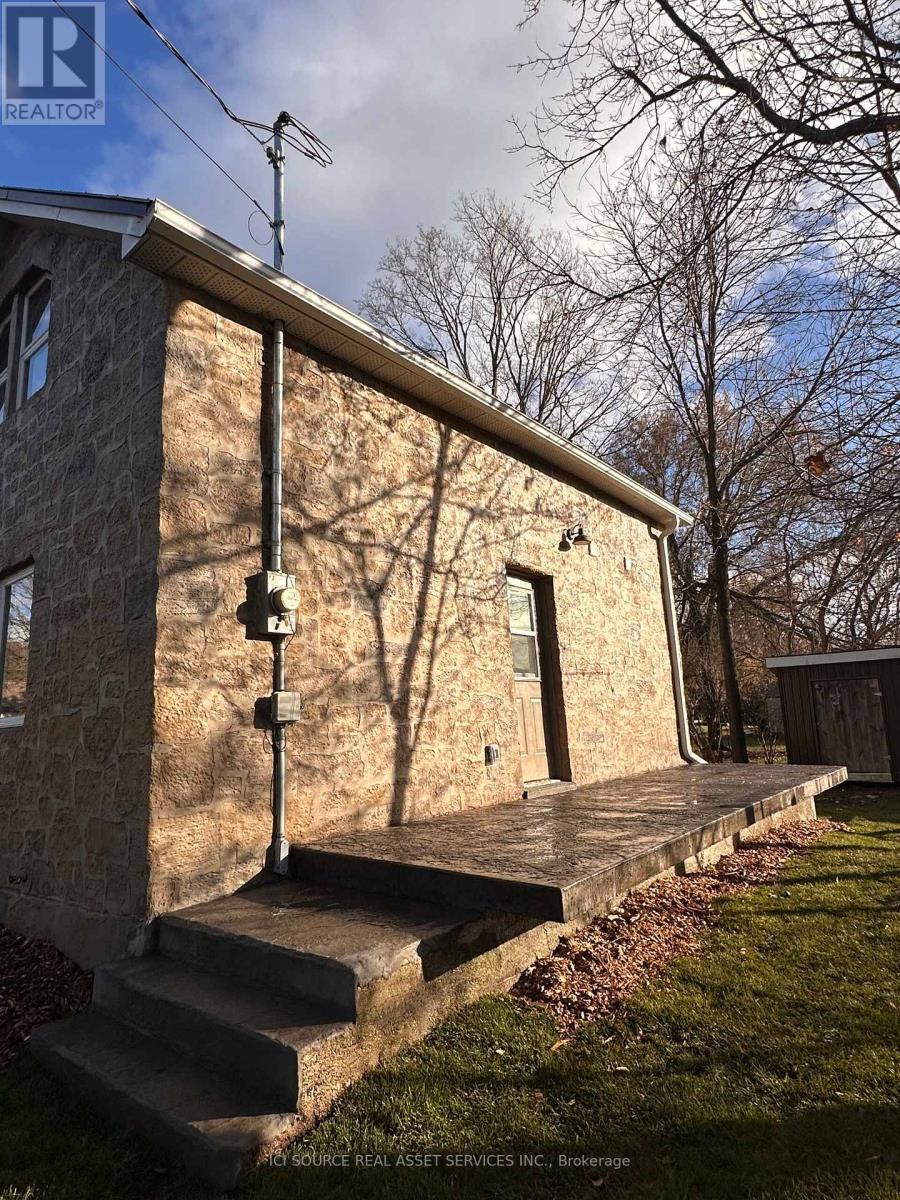 131 Orr Street, Chatsworth, Ontario  N0H 2V0 - Photo 6 - X12608022