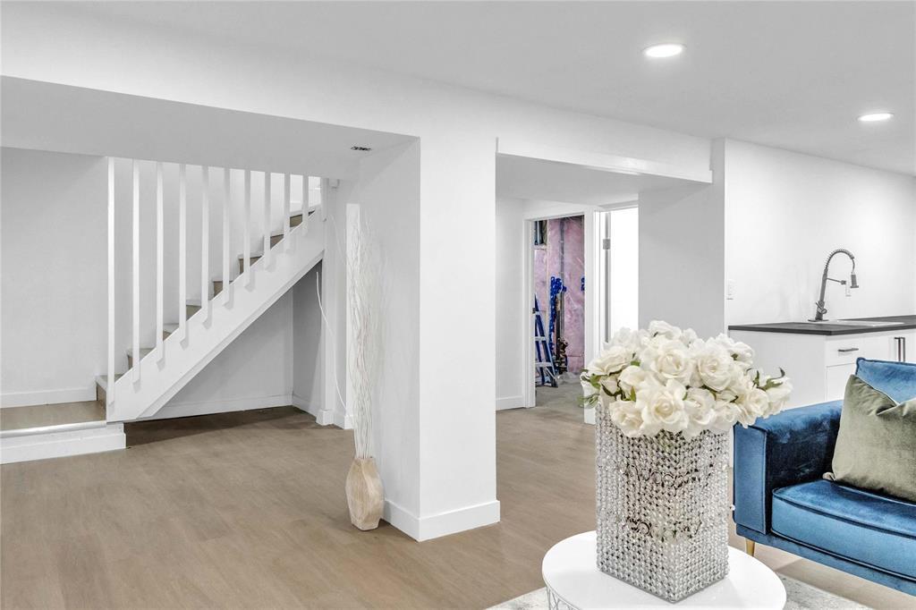 1322 Burrows Avenue, Winnipeg, Manitoba  R2X 0S4 - Photo 21 - 202529352