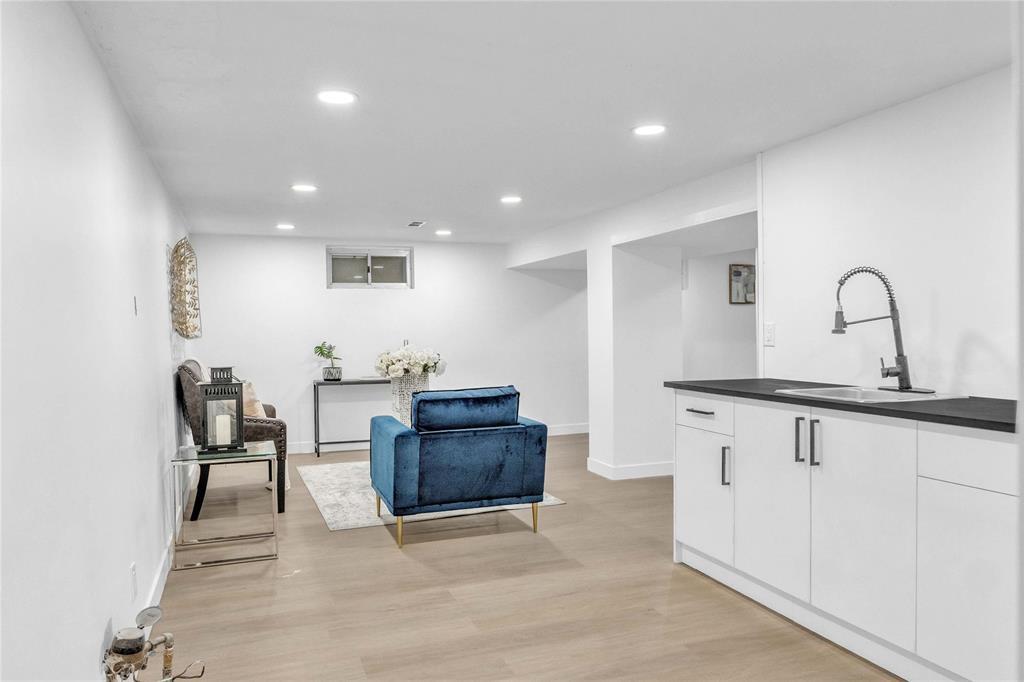 1322 Burrows Avenue, Winnipeg, Manitoba  R2X 0S4 - Photo 22 - 202529352